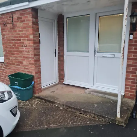 Converted Garage Ensuite Apartament