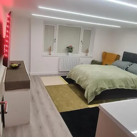 Converted Garage Ensuite *