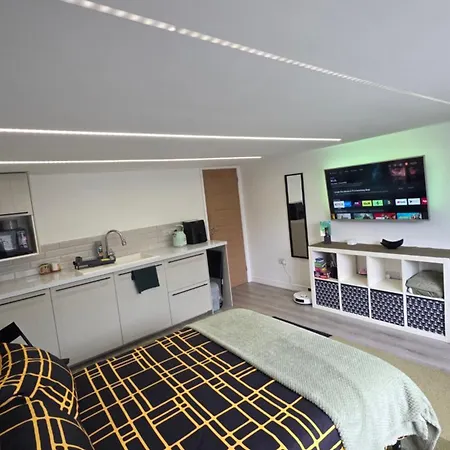 Converted Garage Ensuite Bristol