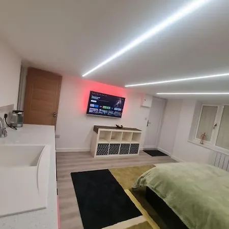Appartement Converted Garage Ensuite *
